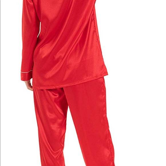 COPY - Satin pjs - Picture 3 of 7